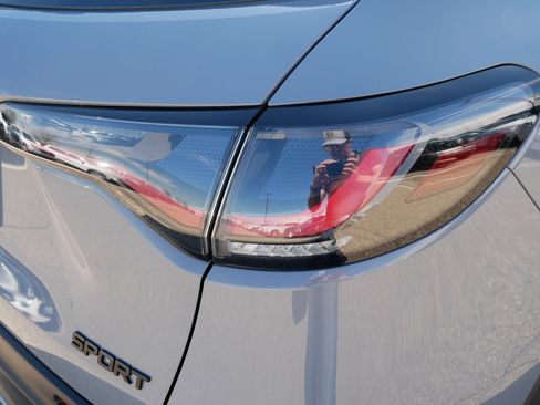 Used 2024 Honda HR-V Sport image 17