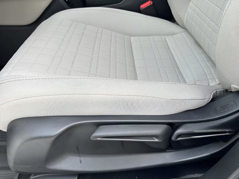 Used 2026 Honda HR-V LX image 22