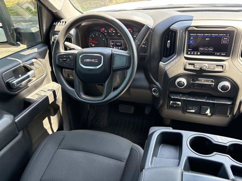 Used 2026 GMC Sierra 2500 Pro AWD/4WD image 25