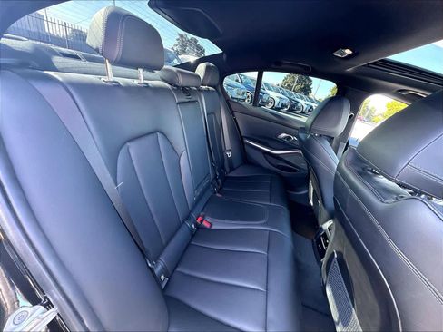 Used 2023 BMW 330i Sedan w/ M Sport Package RWD image 25