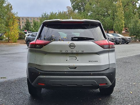 Certified 2023 Nissan Rogue SV image 5