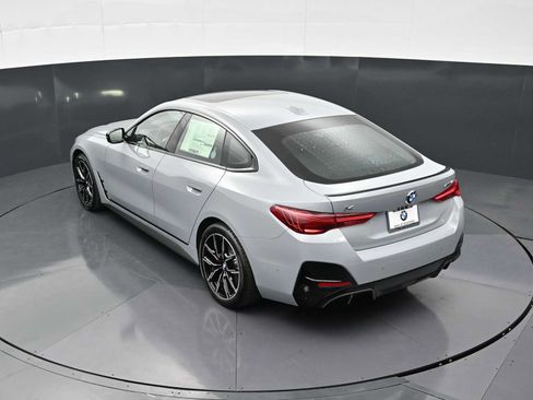New 2026 BMW i4 eDrive40 w/ M Sport Package RWD image 23