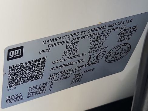 Used 2023 GMC Yukon XL Denali Ultimate AWD/4WD image 27