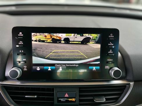 Used 2018 Honda Accord EX-L image 53
