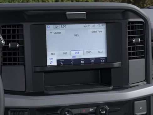 New 2025 Ford F550 4x4 Crew Cab image 14