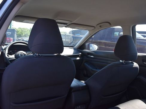 Used 2020 Nissan Altima 2.5 S FWD image 10