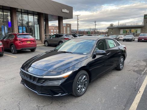 New 2026 Hyundai Elantra Blue image 1