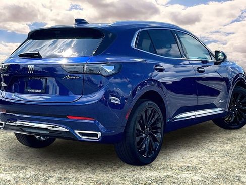 Used 2025 Buick Envision Avenir AWD/4WD image 5
