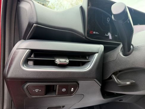 Used 2025 Kia K4 GT-Line image 12