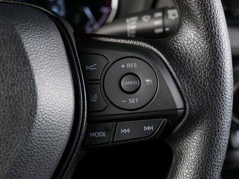 Used 2023 Toyota RAV4 LE image 19