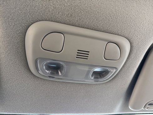 Used 2014 Subaru Crosstrek 2.0i Premium image 30