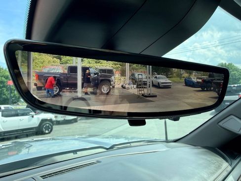 Used 2024 GMC Sierra 2500 Denali w/ Denali Reserve Package AWD/4WD image 34