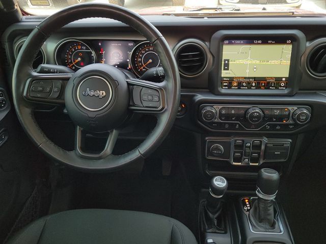 Used 2022 Jeep Gladiator Sport AWD/4WD image 9