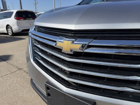 Used 2023 Chevrolet Equinox Premier image 21