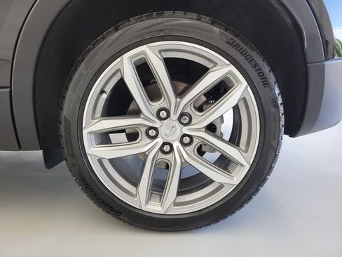 Used 2023 Cadillac XT4 Sport FWD image 13