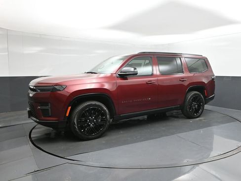 New 2026 Jeep Grand Wagoneer Limited AWD/4WD image 34