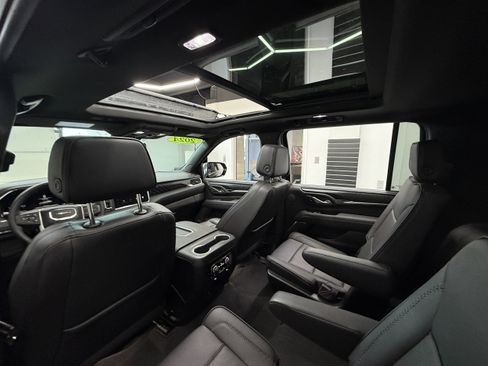 Used 2024 GMC Yukon XL Denali image 27