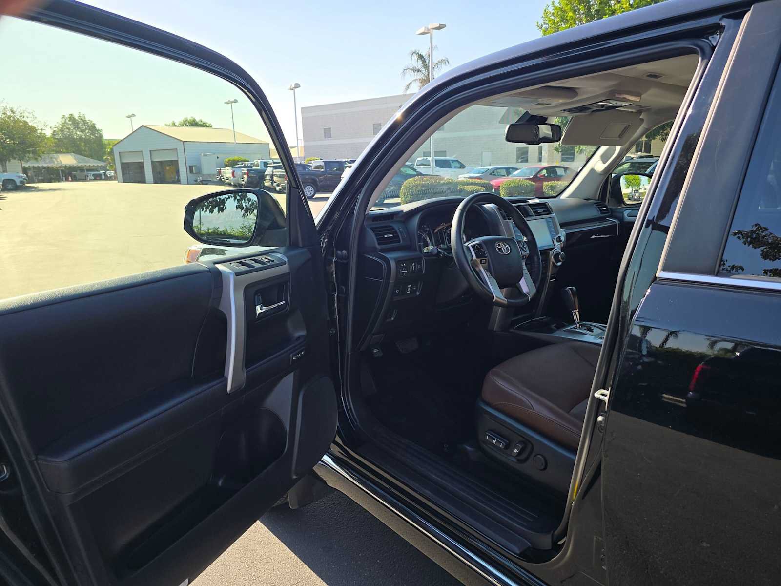 Used 2024 Toyota 4Runner Limited RWD image 21