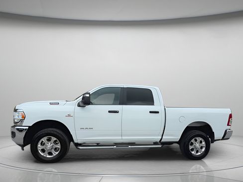 Used 2024 RAM 2500 Big Horn image 15