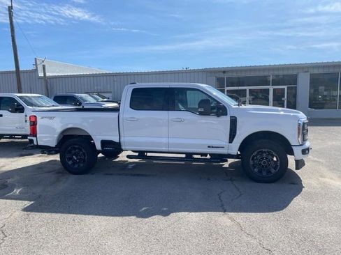 Used 2024 Ford F250 Lariat w/ Sport Appearance Package AWD/4WD image 7