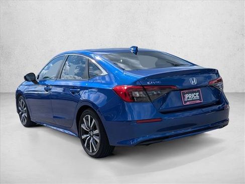 Used 2022 Honda Civic EX image 8