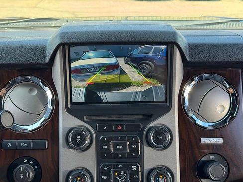 Used 2016 Ford F350 Lariat w/ Lariat Ultimate Package AWD/4WD image 4