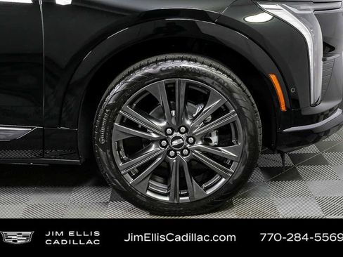 New 2026 Cadillac Optiq Sport 2 RWD image 39
