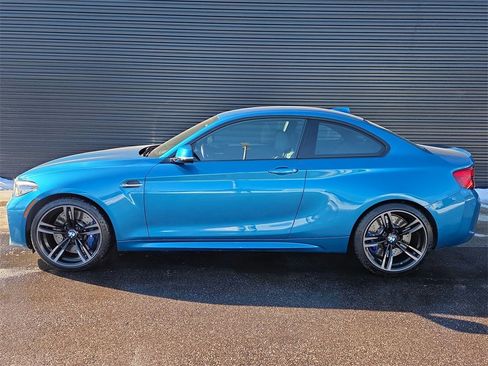 Used 2018 BMW M2 image 2