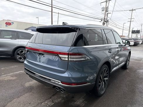 New 2026 Lincoln Aviator Reserve image 3