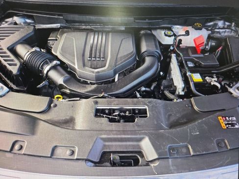 Used 2024 GMC Acadia Denali image 21