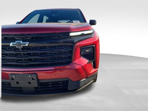 New 2026 Chevrolet Traverse LT w/ Midnight/Sport Edition image 9