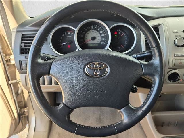 Used 2005 Toyota Tacoma PreRunner RWD image 14