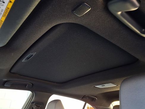 Certified 2025 Toyota Corolla SE w/ SE Premium Package image 17