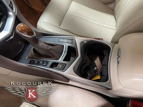 Used 2015 Cadillac SRX Luxury w/ Driver Awareness Package image 17