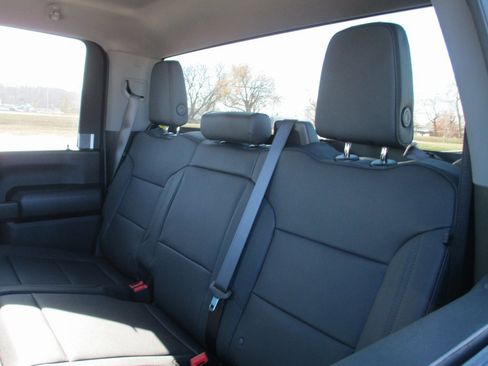 New 2026 GMC Sierra 2500 Pro image 17