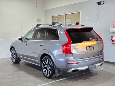 Used 2016 Volvo XC90 T6 Momentum w/ Momentum Plus Package image 6