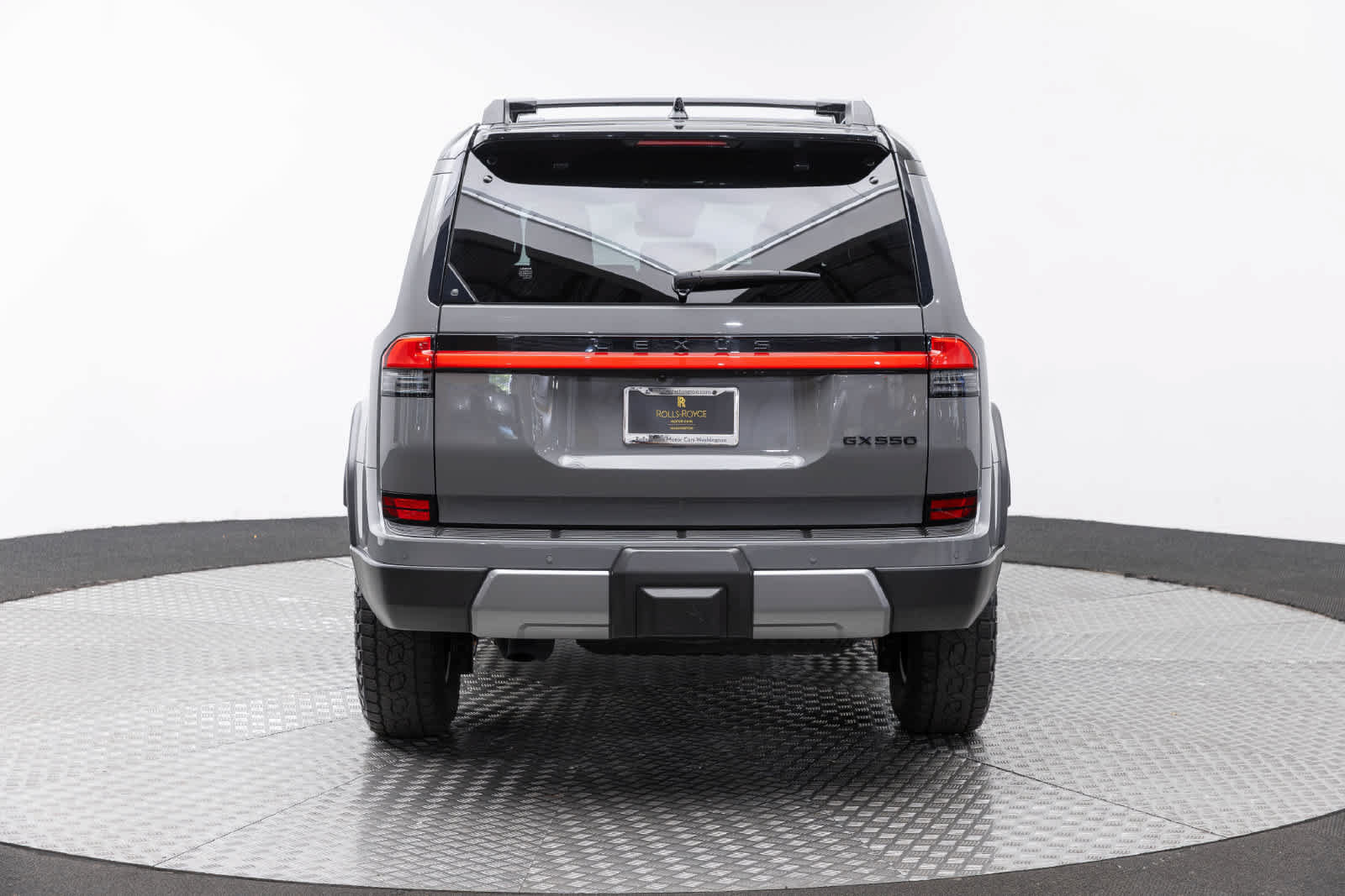 Used 2025 Lexus GX 550 AWD/4WD image 5