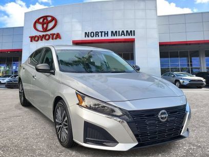 Used 2024 Nissan Altima 2.5 SV