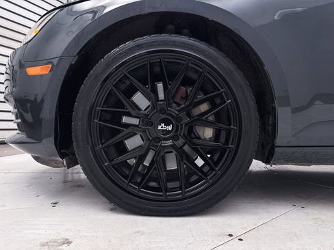 Used 2017 Audi A4 2.0T Premium w/ Convenience Package image 16