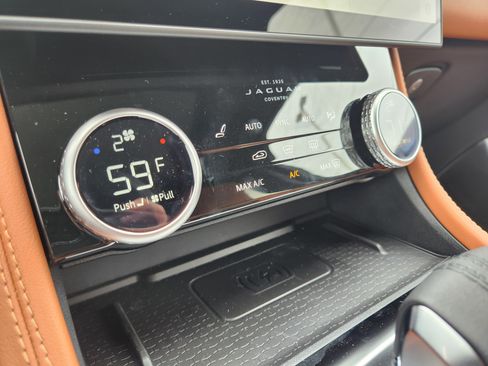 New 2026 Jaguar F-PACE R-Dynamic S image 28