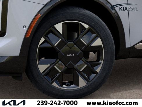 New 2026 Kia Sportage SX image 9