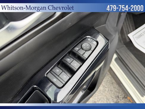 Used 2022 Nissan Pathfinder SV image 12