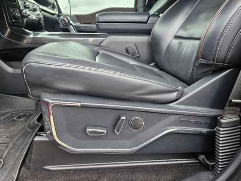 Used 2021 Ford F150 Lariat image 14