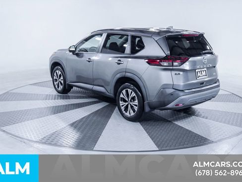 Used 2022 Nissan Rogue SV FWD image 7