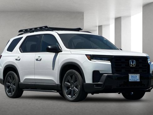 New 2026 Honda Pilot Sport image 2