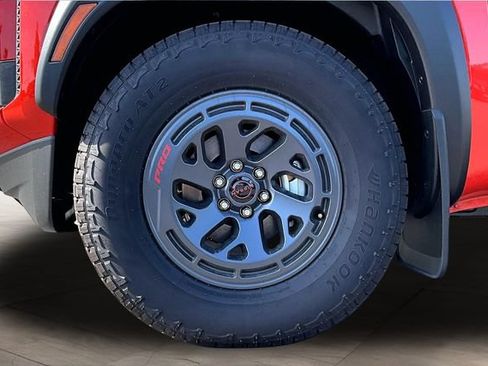 New 2025 Nissan Frontier Pro-X w/ Pro Premium Package RWD image 13