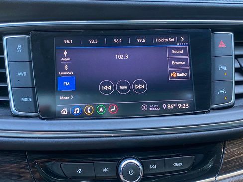 Used 2020 Buick Enclave Avenir w/ Avenir Technology Package AWD/4WD image 31