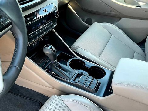 Used 2020 Hyundai Tucson Ultimate image 16