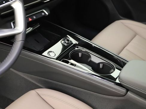 New 2026 Audi Q3 quattro 2.0T AWD/4WD image 16