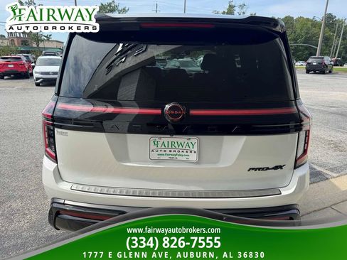 Used 2025 Nissan Armada PRO-4X w/ Pro-4X Premium Package AWD/4WD image 6